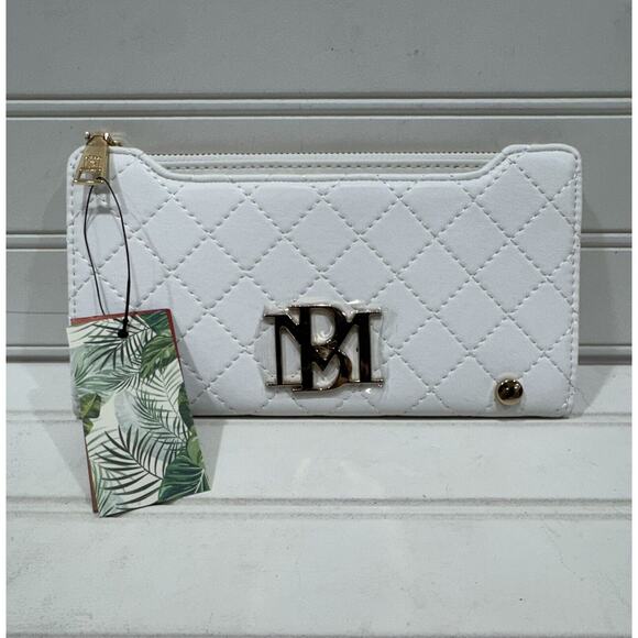 Studio Badgley Mischka White Quilted Long Cards Wallet NWT Vegan Leather - Picture 1 of 7